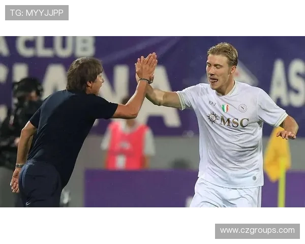 那不勒斯战佛罗伦萨 麦克托米奈霍伊伦